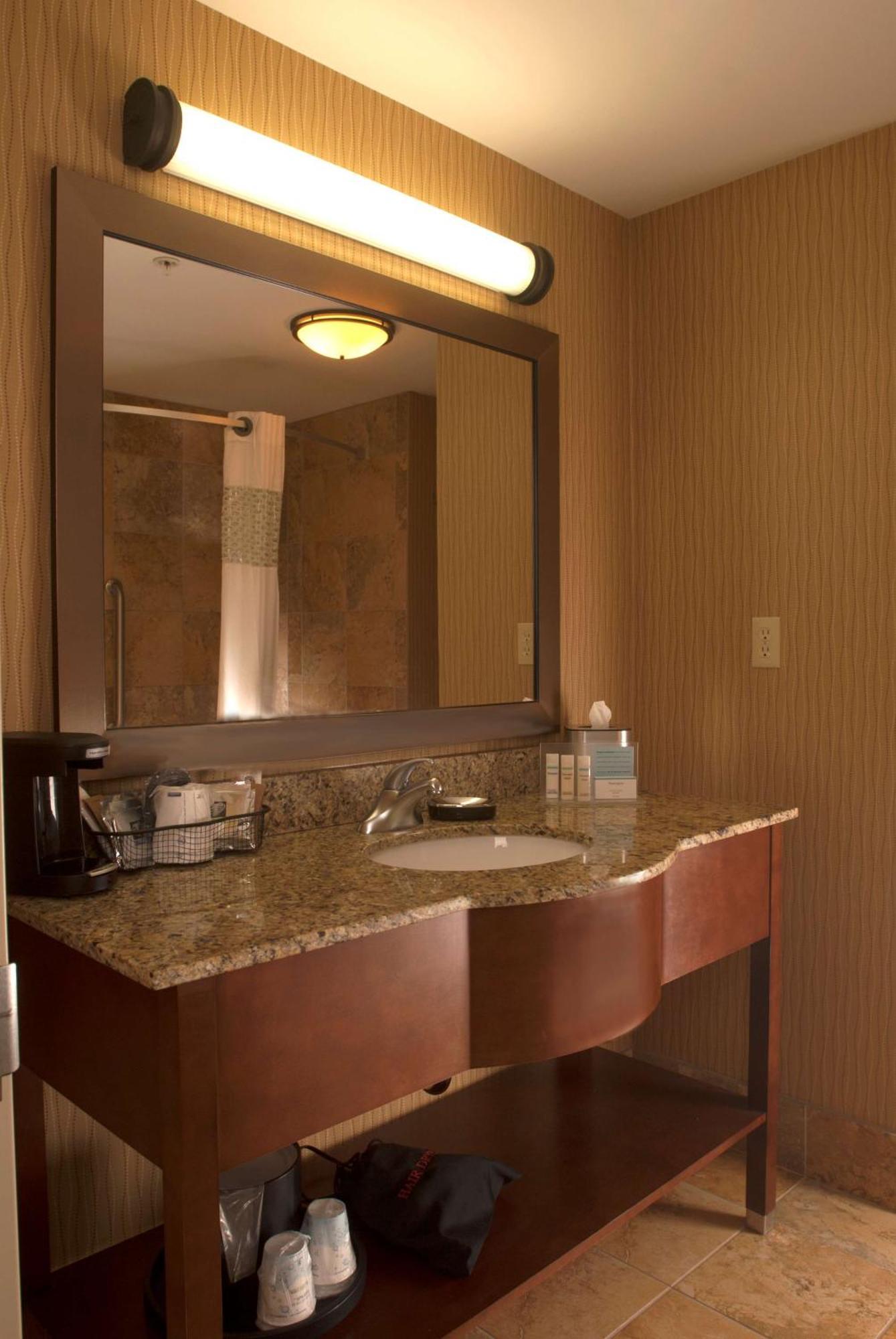 Hampton Inn Tomah Zewnętrze zdjęcie
